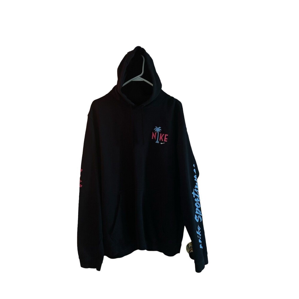 Nike men’s black hoodie